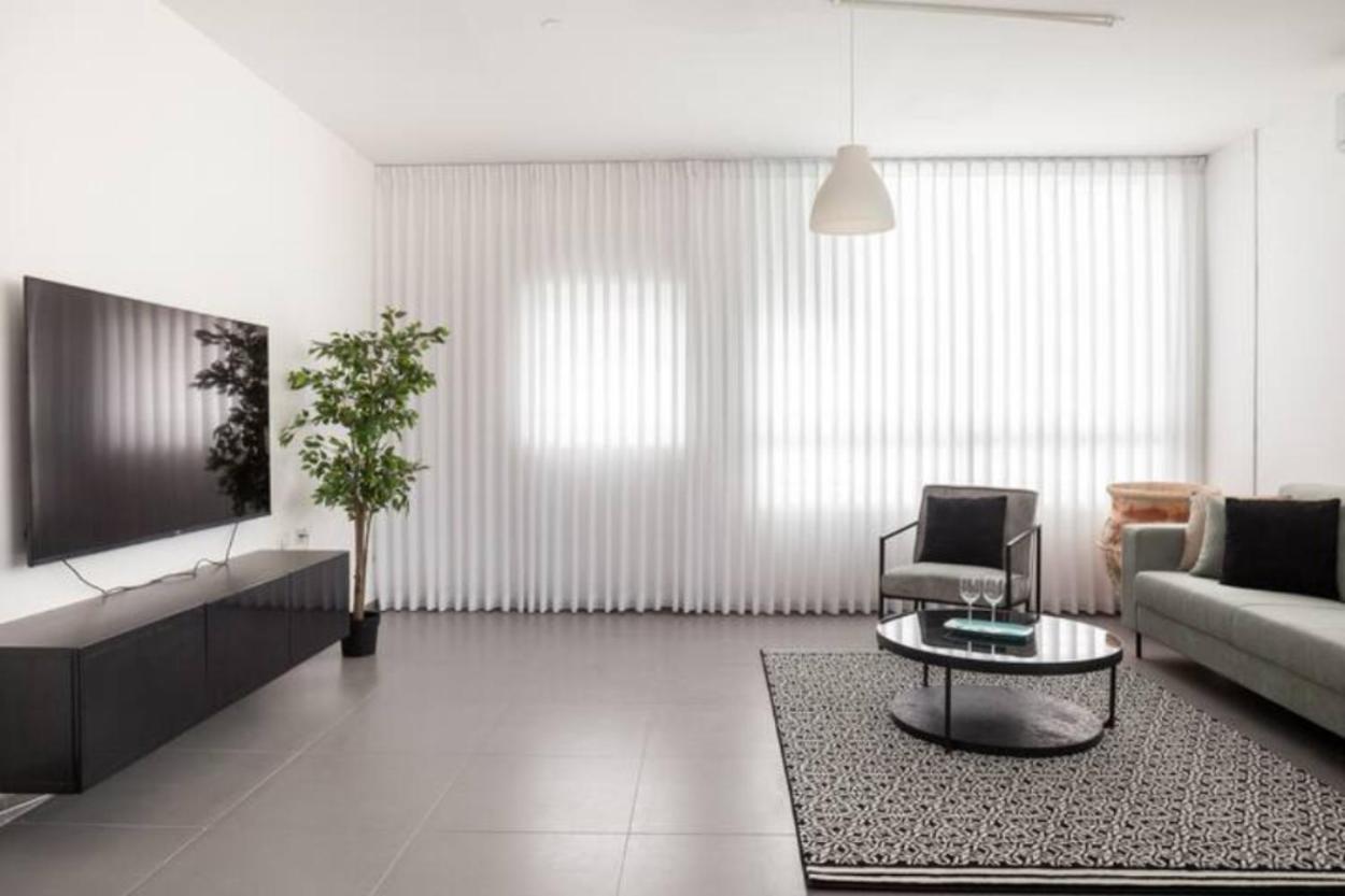 Oַ&O Group-Amazing Apt Bat-Yam 3 Min Walk To Beach Bat Yam Bagian luar foto